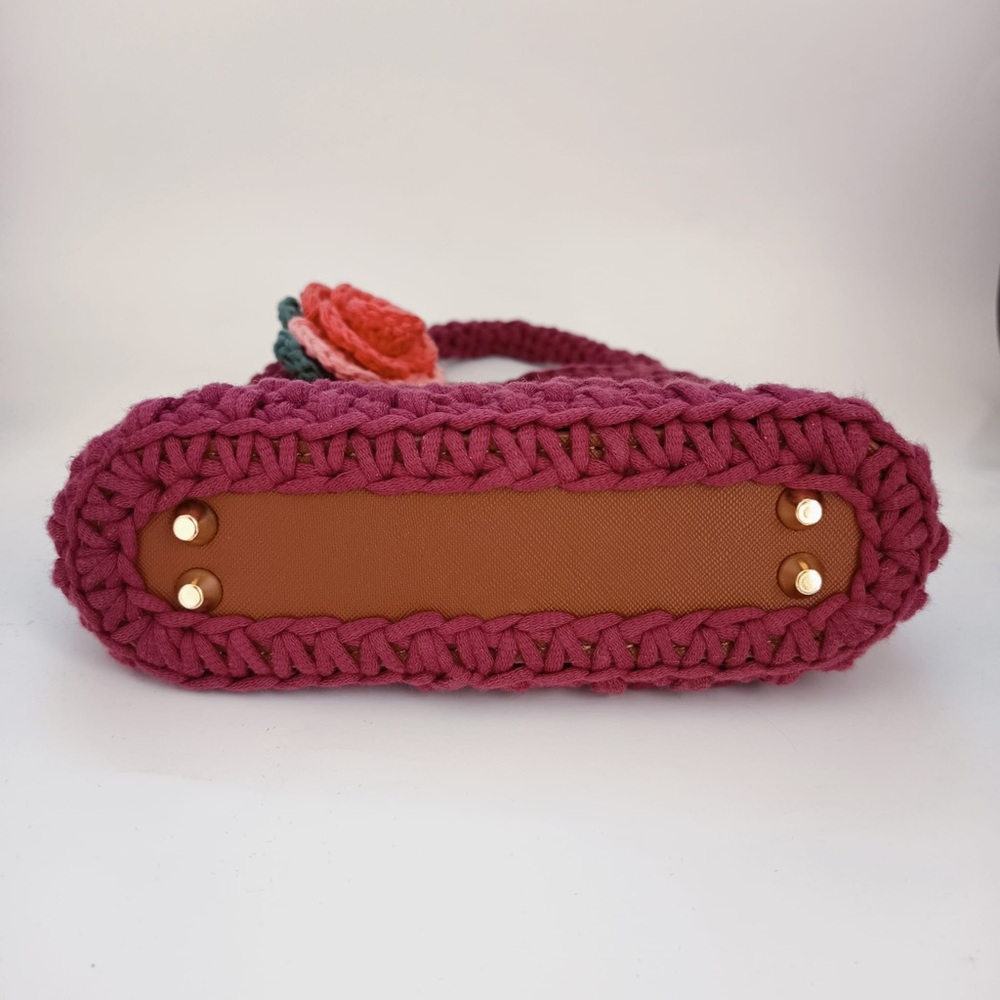 🌸Handmade Crocheted Rose Accent Tote — Burgundy - Picture 3 of 9